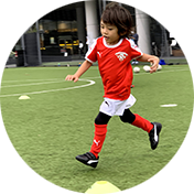 PUMA Soccer School �t�H�g�M�������[